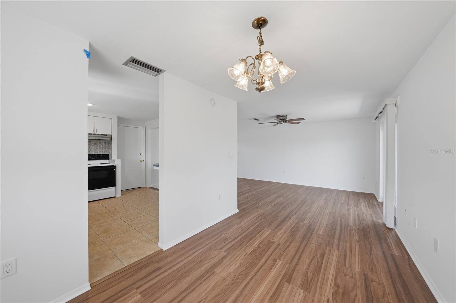 Image 10 of 54 For 60 Rotonda Circle