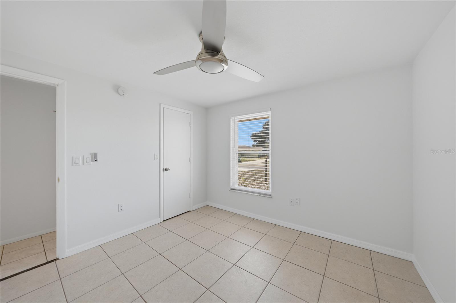 Image 18 of 54 For 60 Rotonda Circle