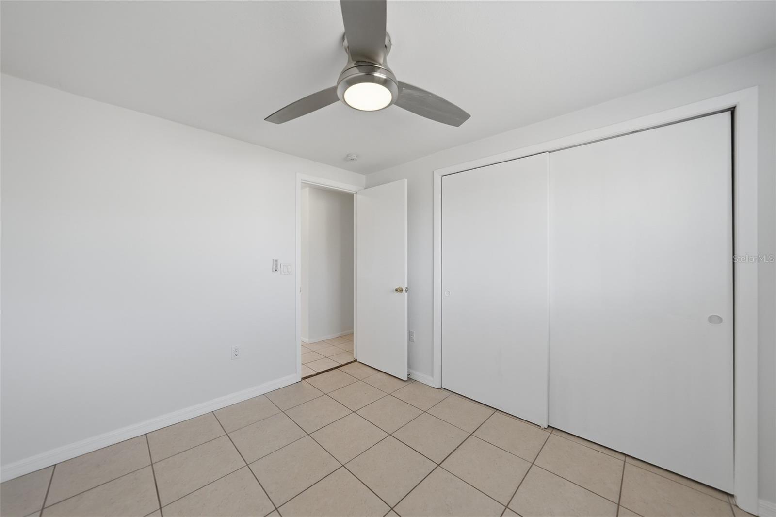 Image 21 of 54 For 60 Rotonda Circle