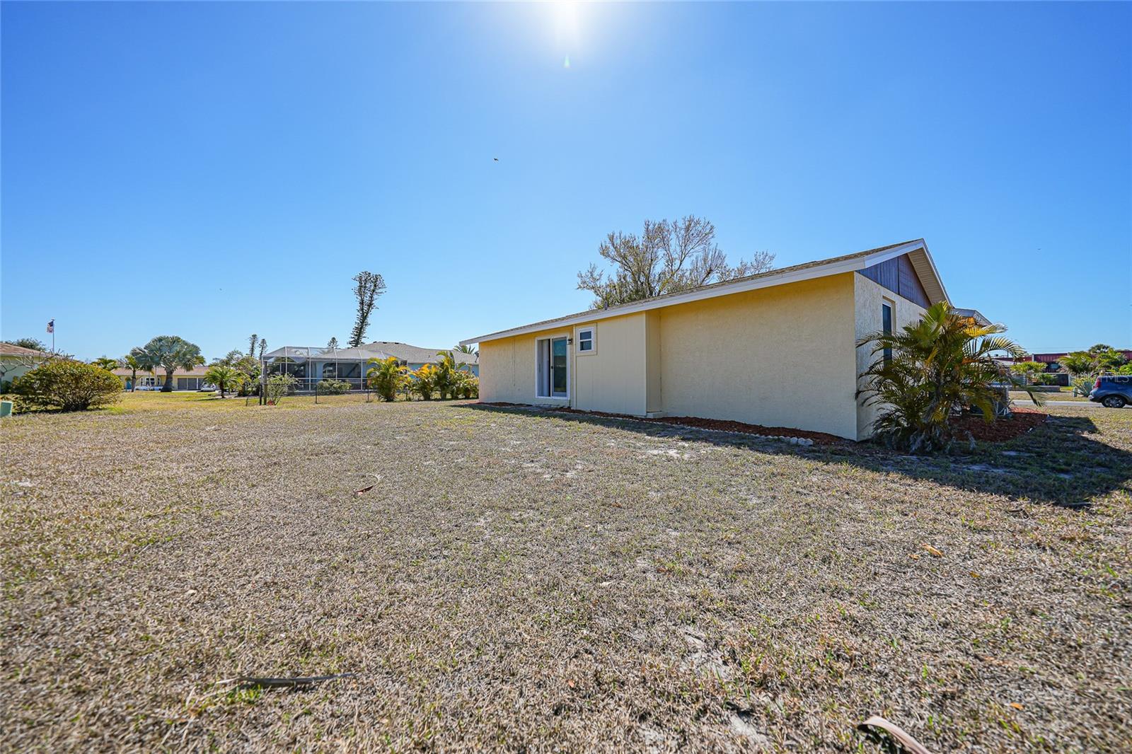 Image 38 of 54 For 60 Rotonda Circle