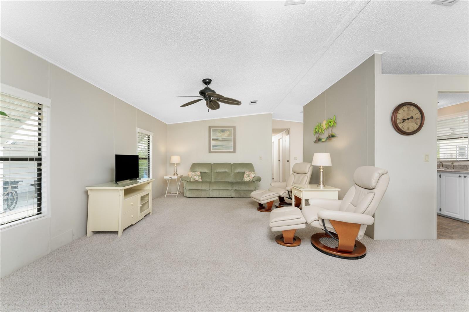 Image 13 of 57 For 45 Turtle Bay Circle