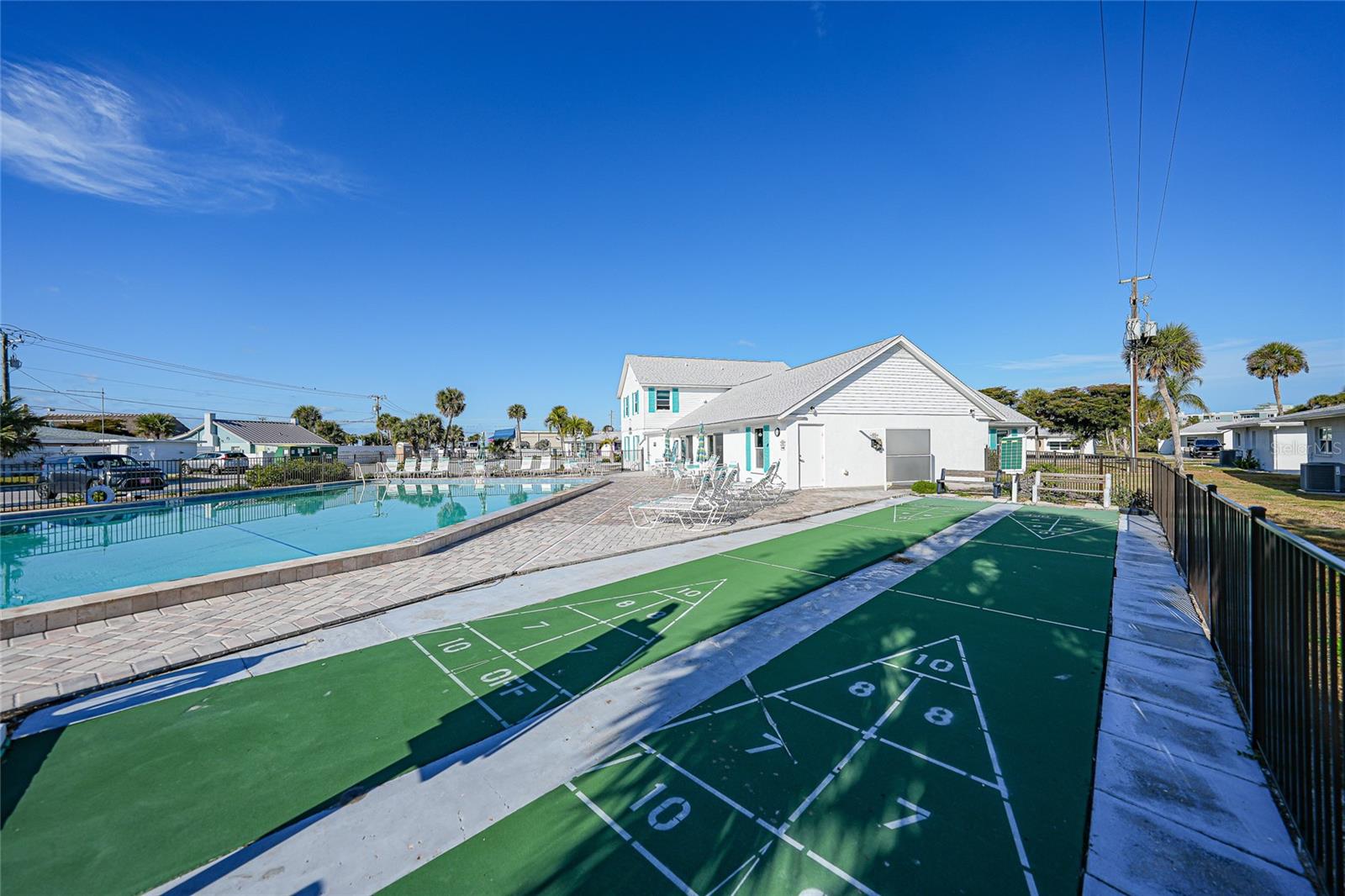 Listing photo id 40 for 40 Pearl Street 40