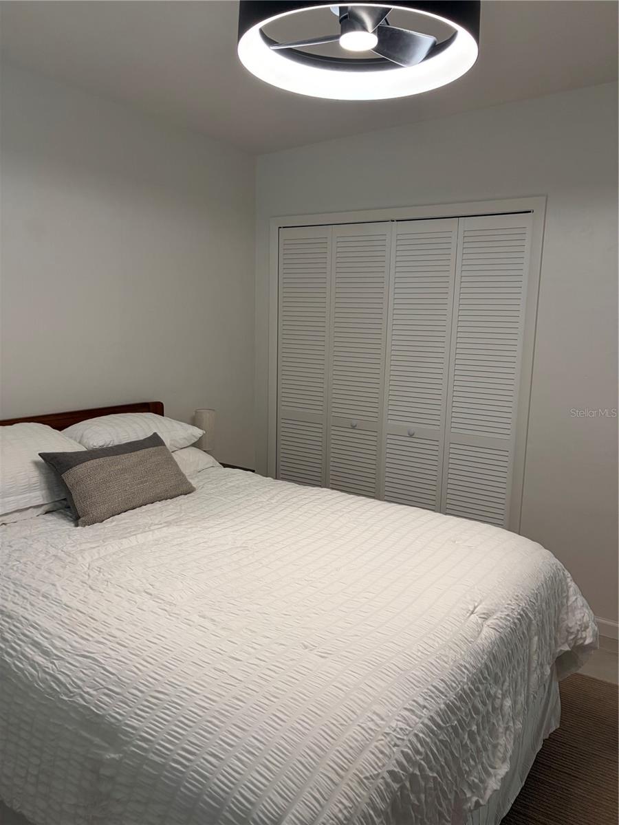 Image 25 of 27 For 1750 Winstan Avenue