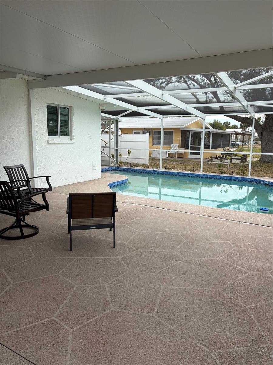 Image 7 of 27 For 1750 Winstan Avenue