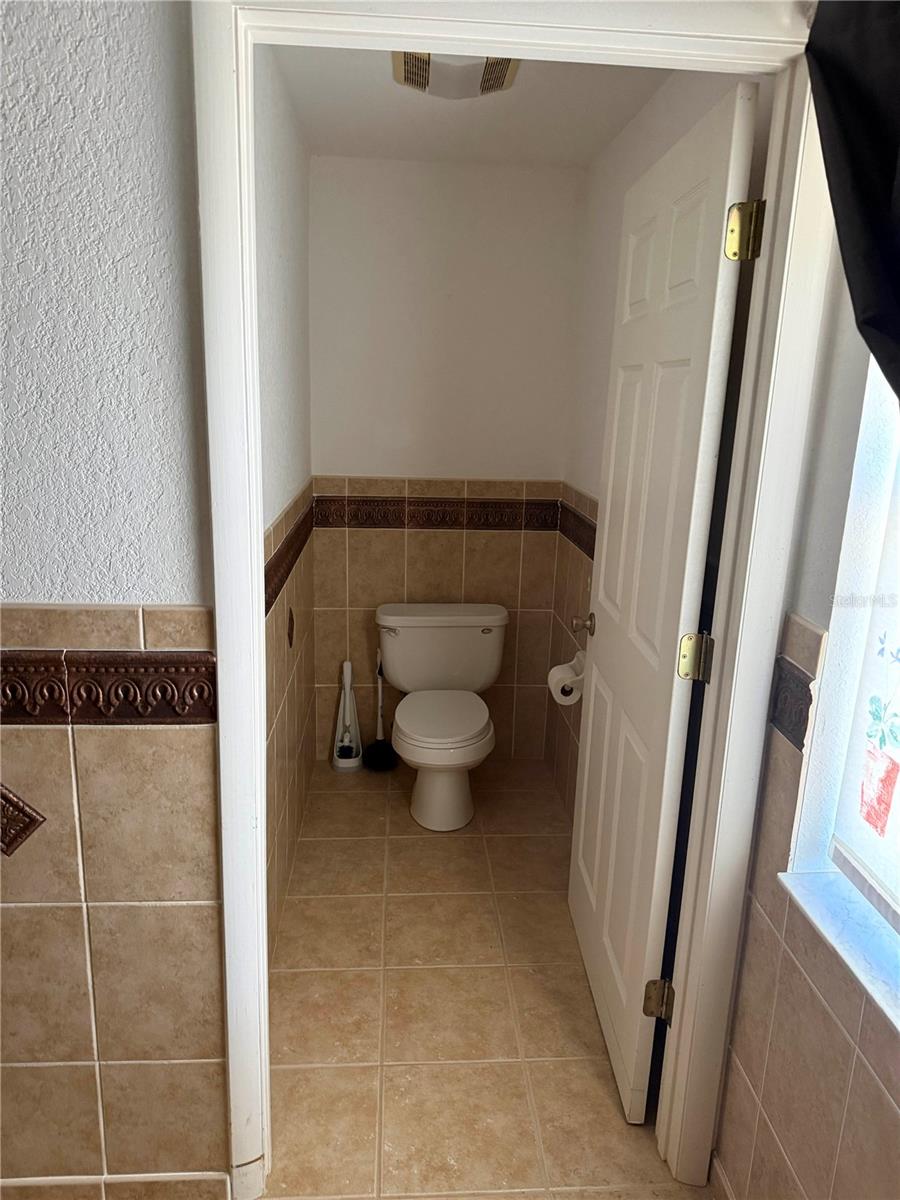 Image 27 of 40 For 6386 Scott Street