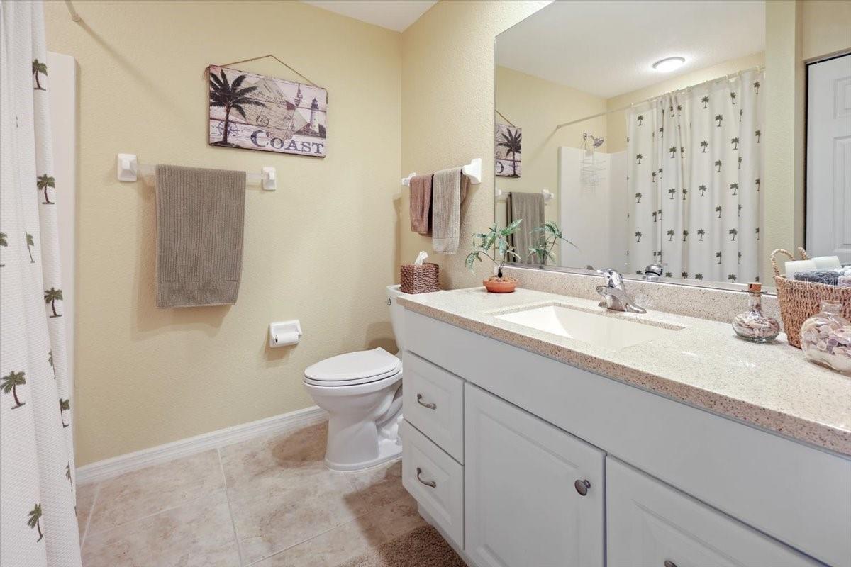 Image 23 of 47 For 9550 Fiddlers Green Circle 206