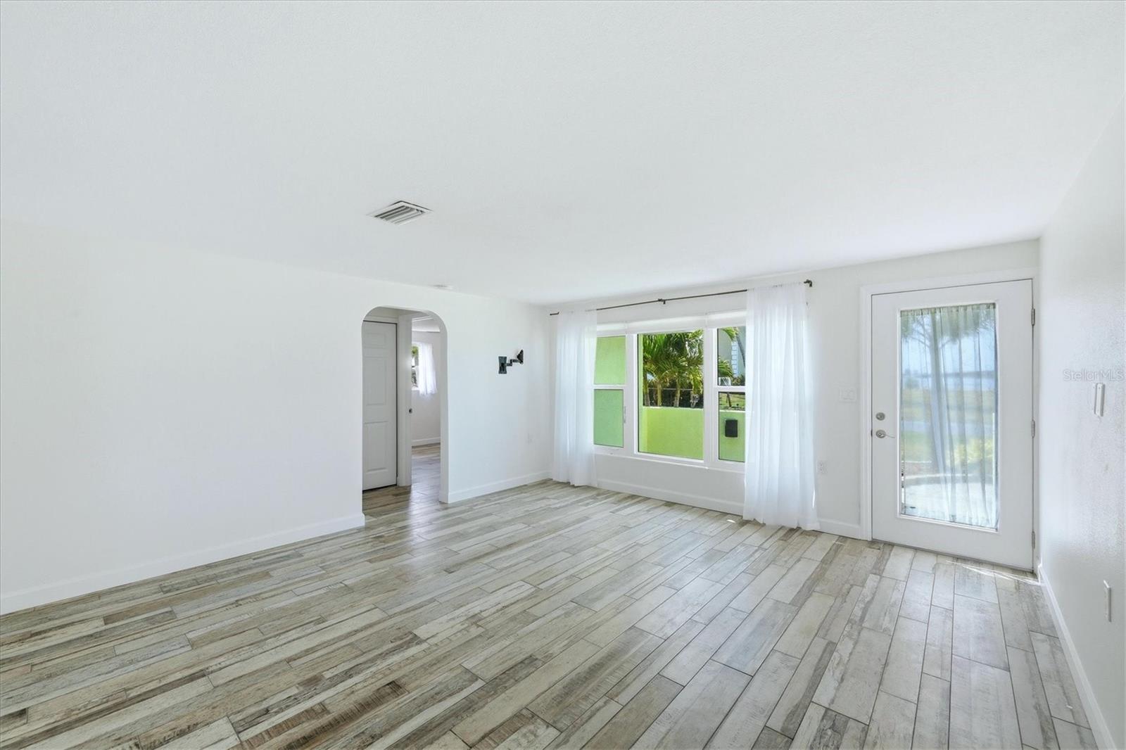 Image 12 of 61 For 1455 Lemon Bay Drive