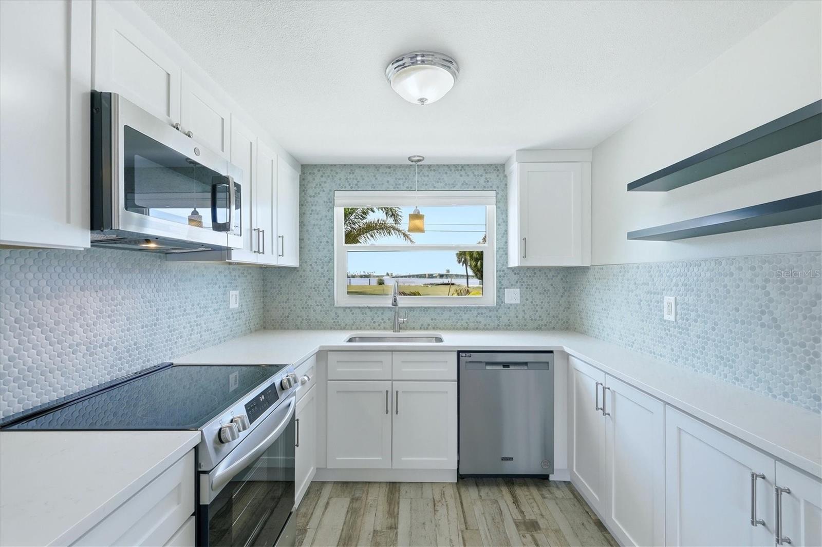 Image 20 of 61 For 1455 Lemon Bay Drive