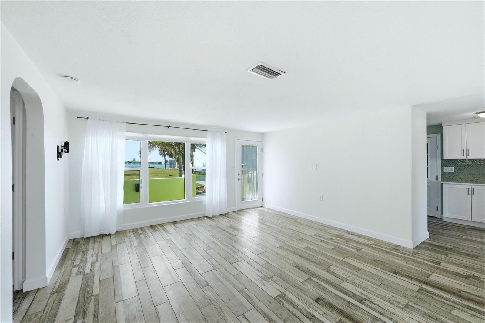 Image 9 of 61 For 1455 Lemon Bay Drive