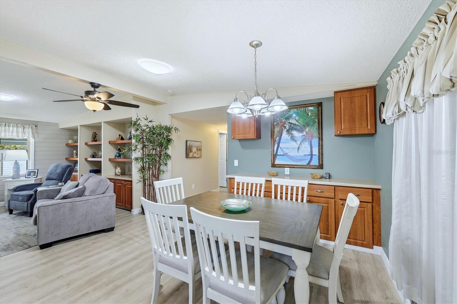 Image 10 of 52 For 6222 Falcon Drive