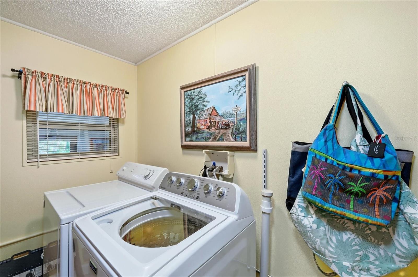 Image 22 of 52 For 6222 Falcon Drive