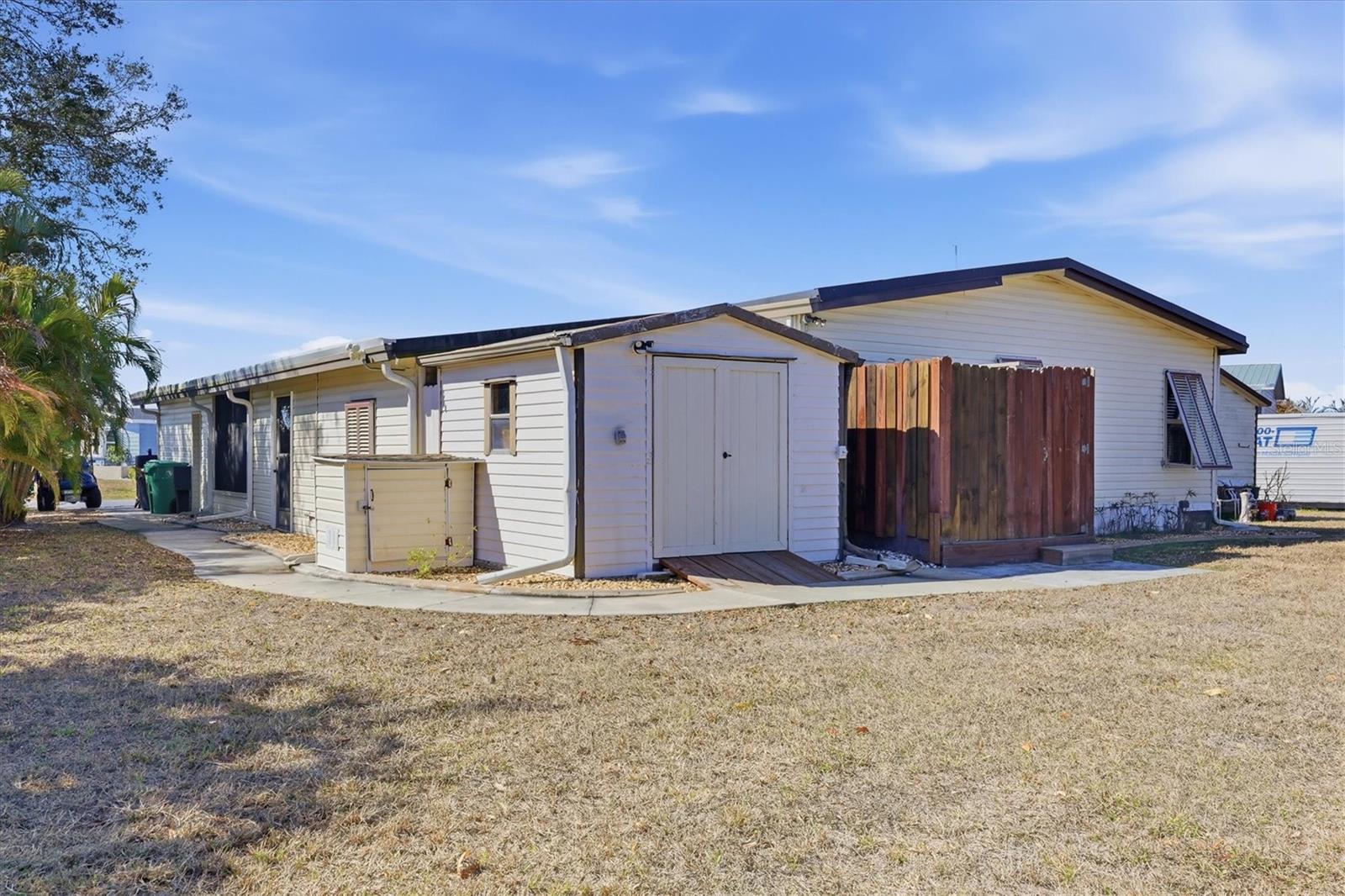 Image 31 of 52 For 6222 Falcon Drive