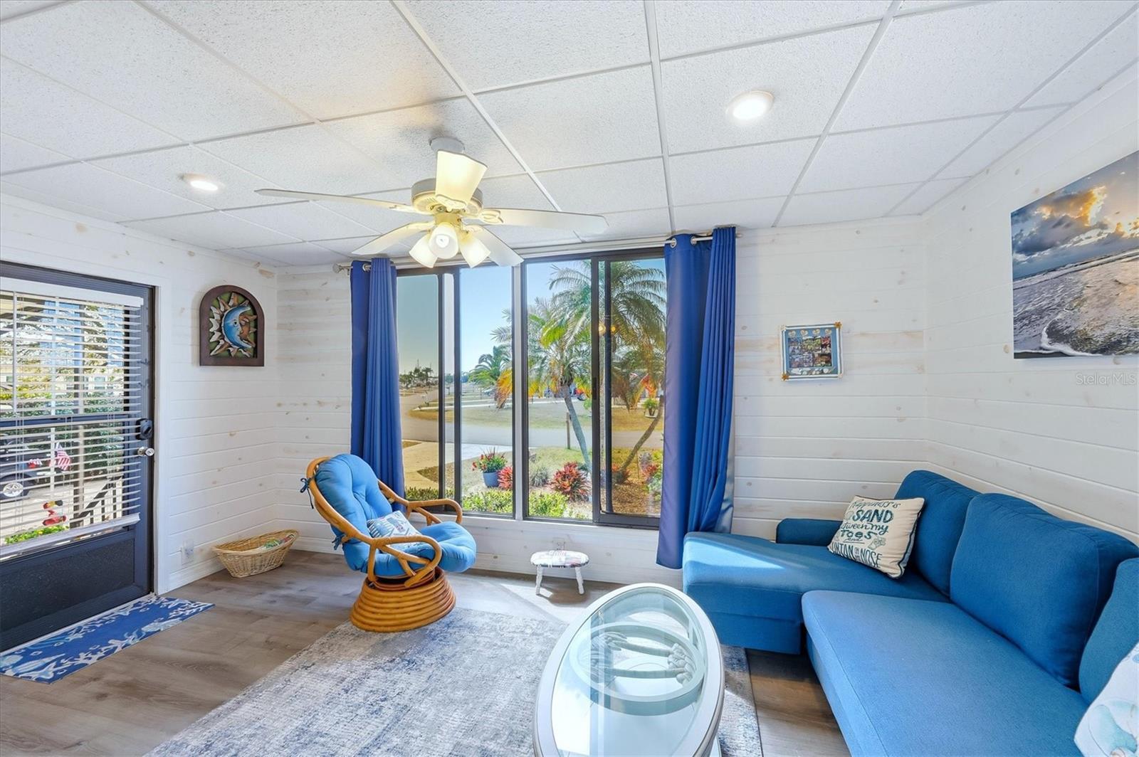 Image 4 of 52 For 6222 Falcon Drive