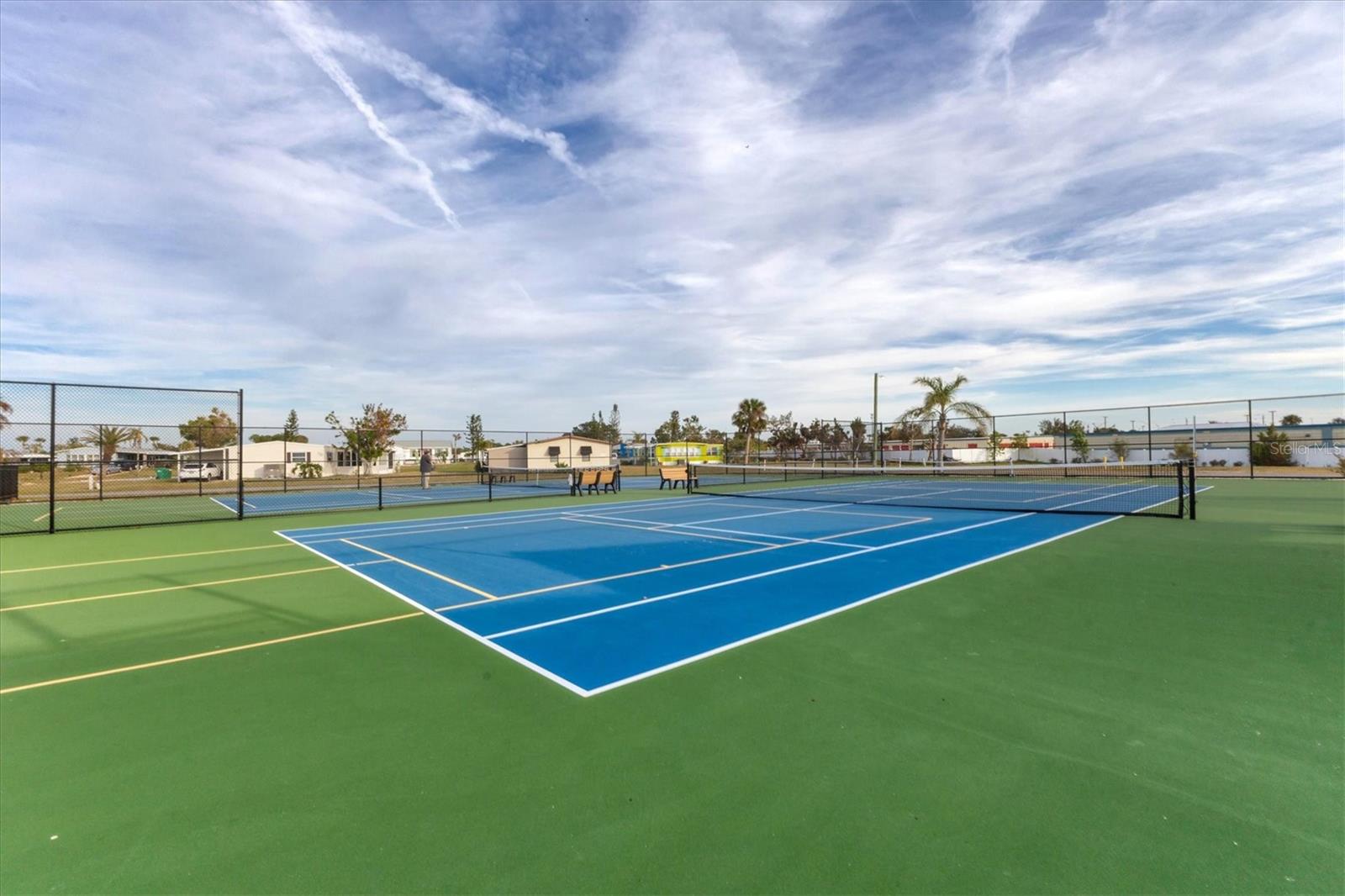 Image 42 of 52 For 6222 Falcon Drive