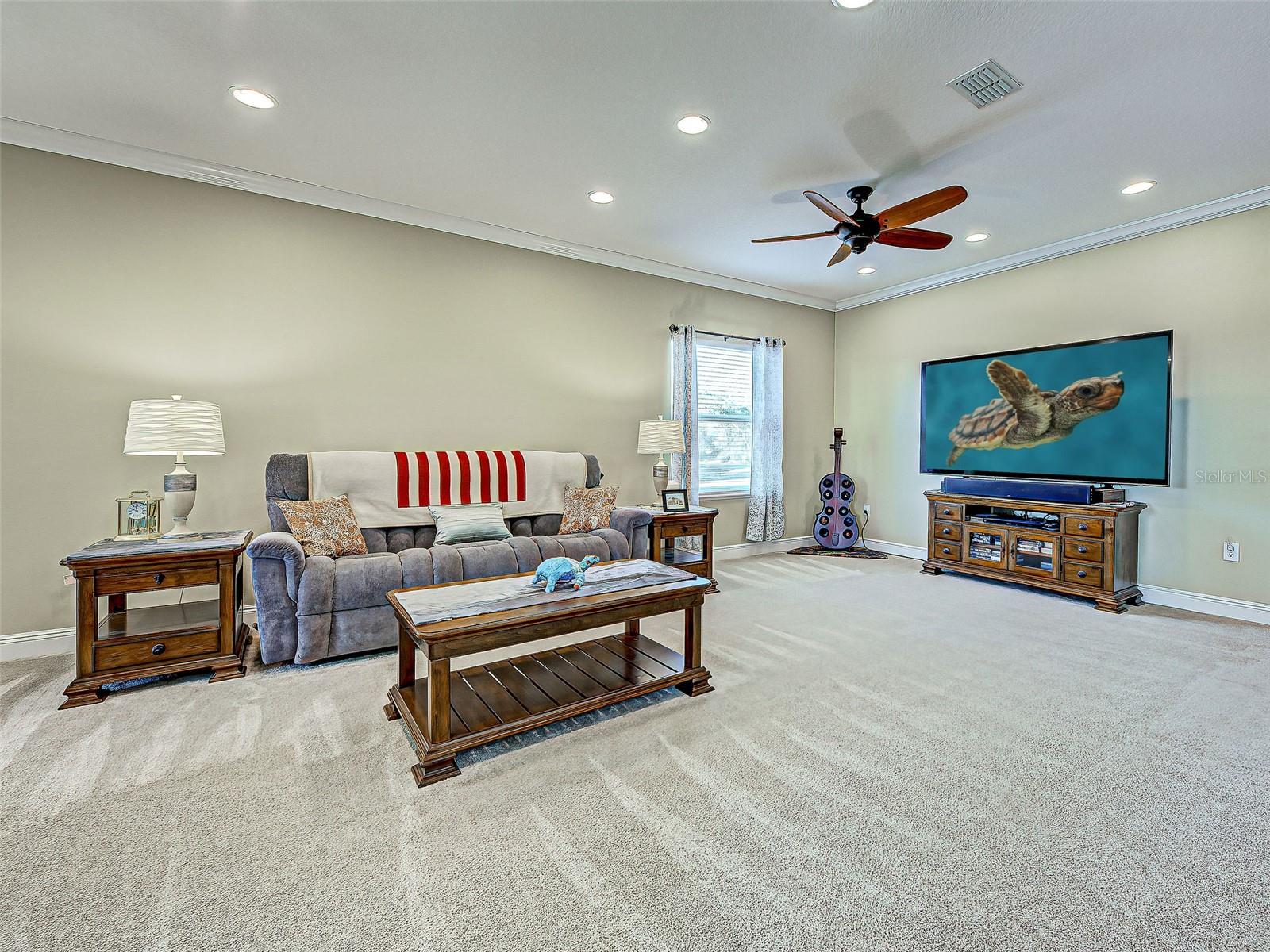 Image 6 of 69 For 8626 Agate Street