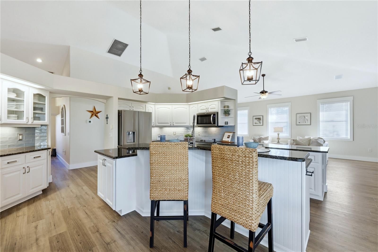 Image 9 of 40 For 978 Boundary Boulevard