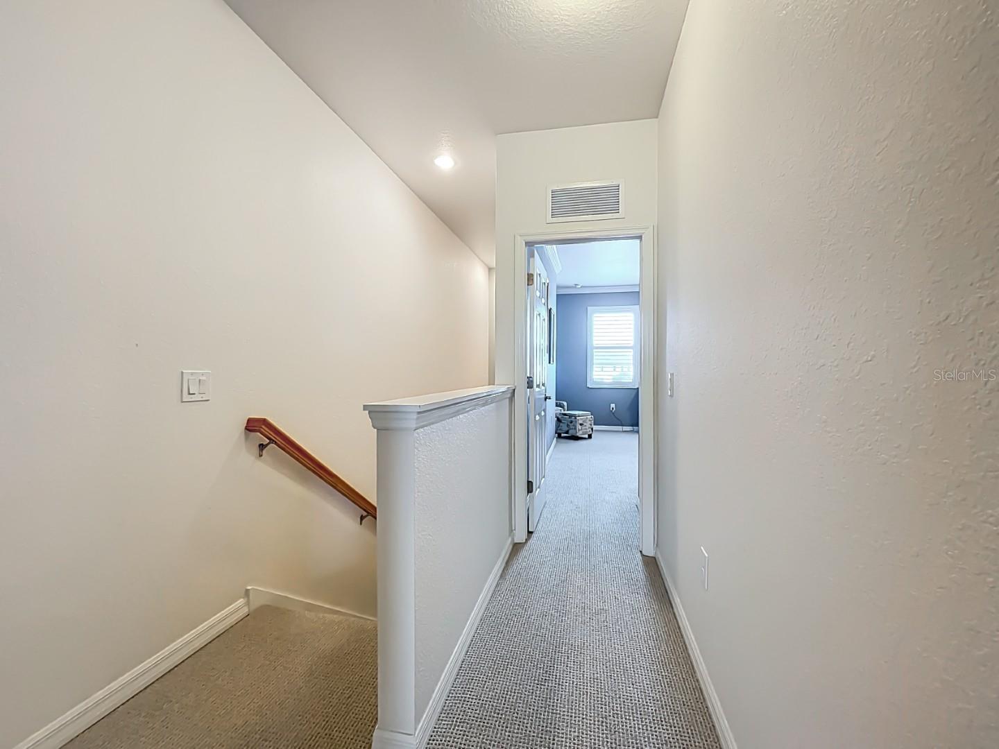 Image 23 of 51 For 20149 Lagente Circle