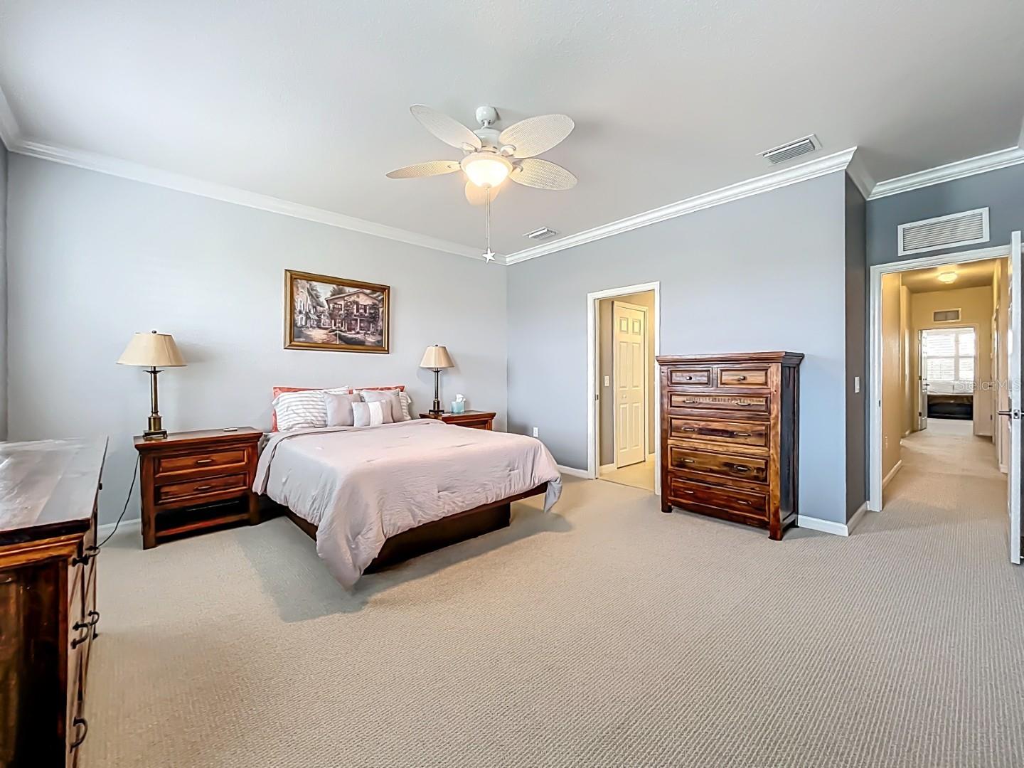 Image 27 of 51 For 20149 Lagente Circle