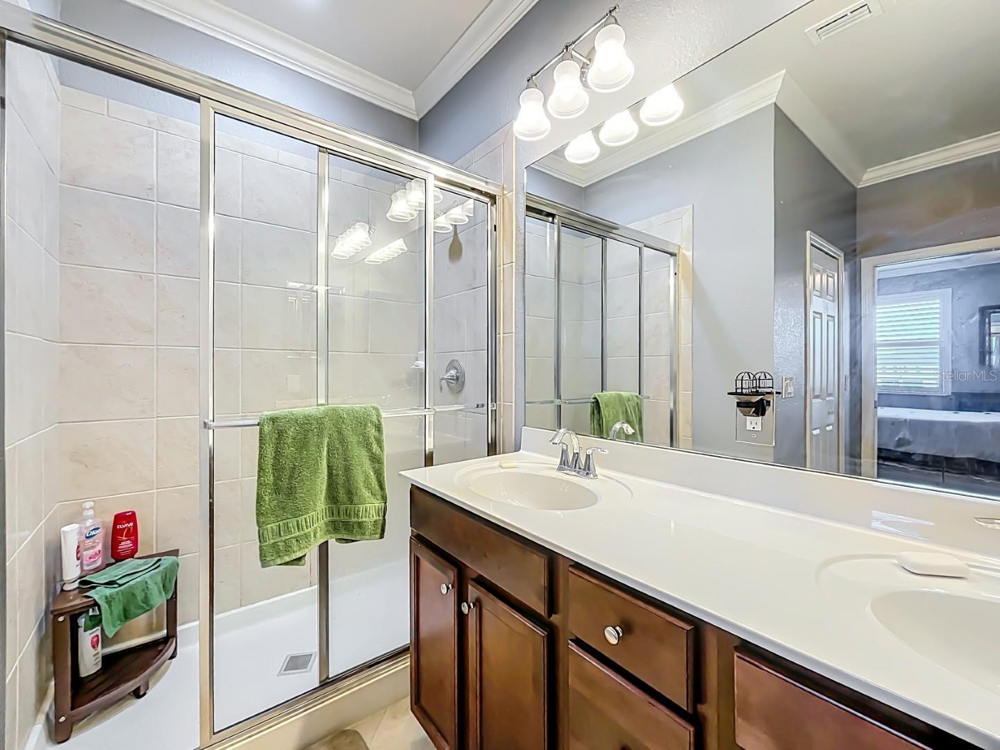 Image 30 of 51 For 20149 Lagente Circle