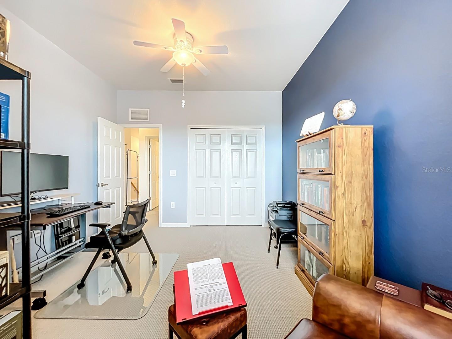 Image 34 of 51 For 20149 Lagente Circle