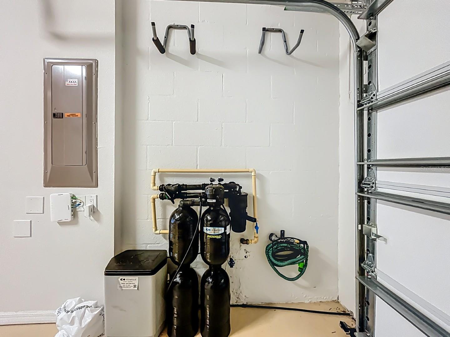 Image 42 of 51 For 20149 Lagente Circle