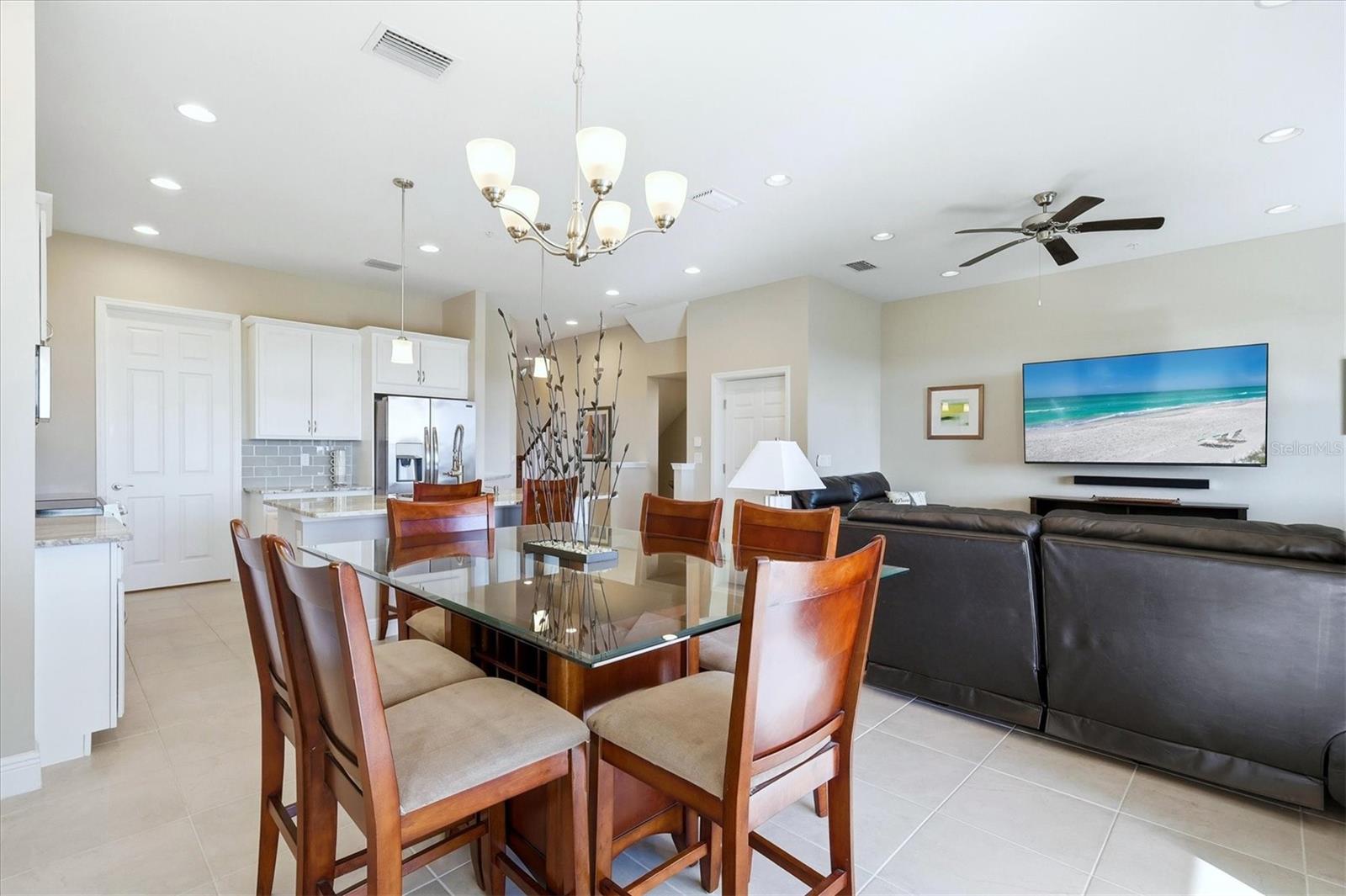 Image 13 of 64 For 10309 Coral Landings Court 100