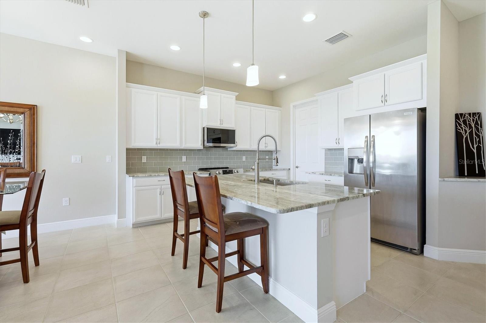 Image 16 of 64 For 10309 Coral Landings Court 100