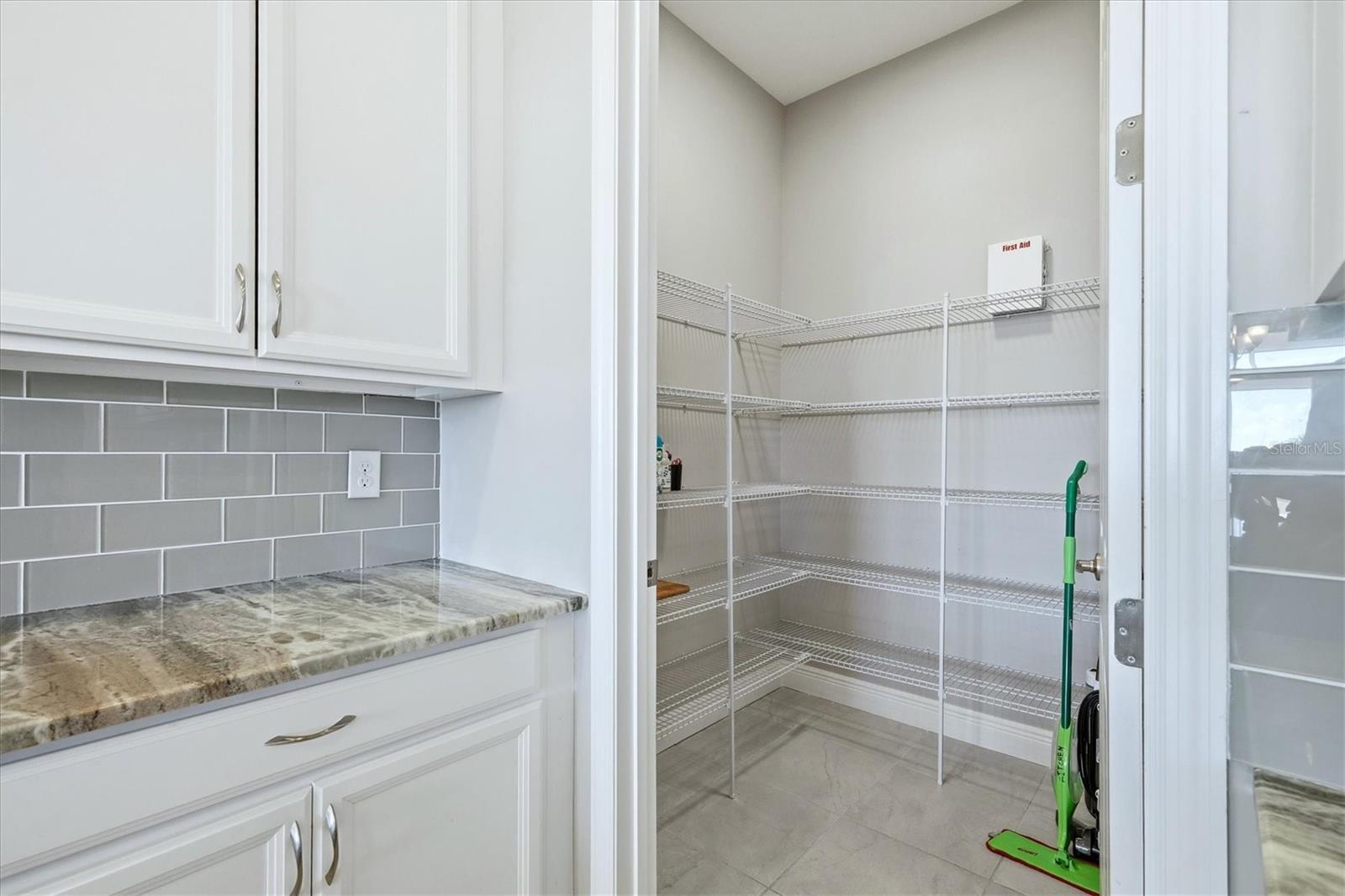 Image 17 of 64 For 10309 Coral Landings Court 100