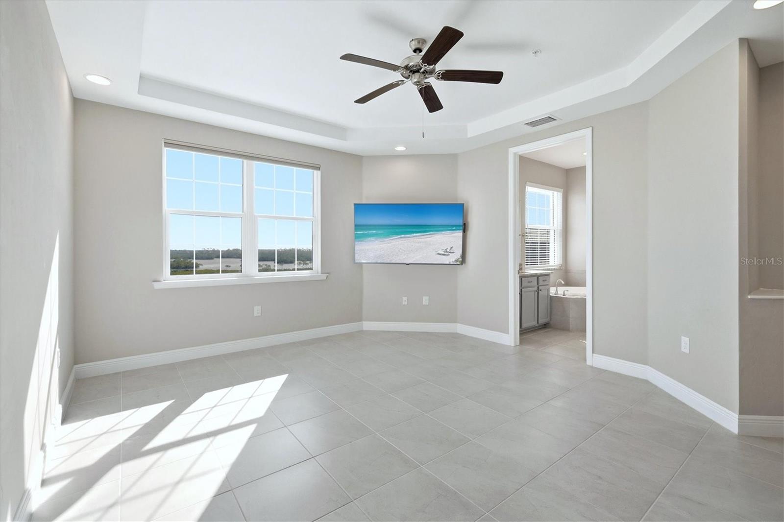 Image 24 of 64 For 10309 Coral Landings Court 100