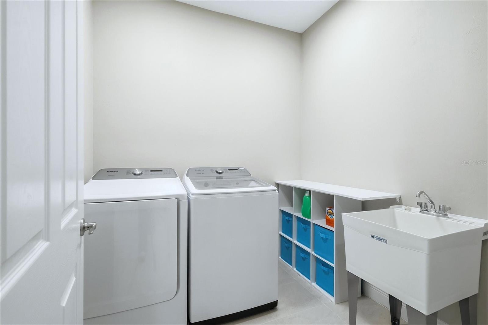 Image 27 of 64 For 10309 Coral Landings Court 100