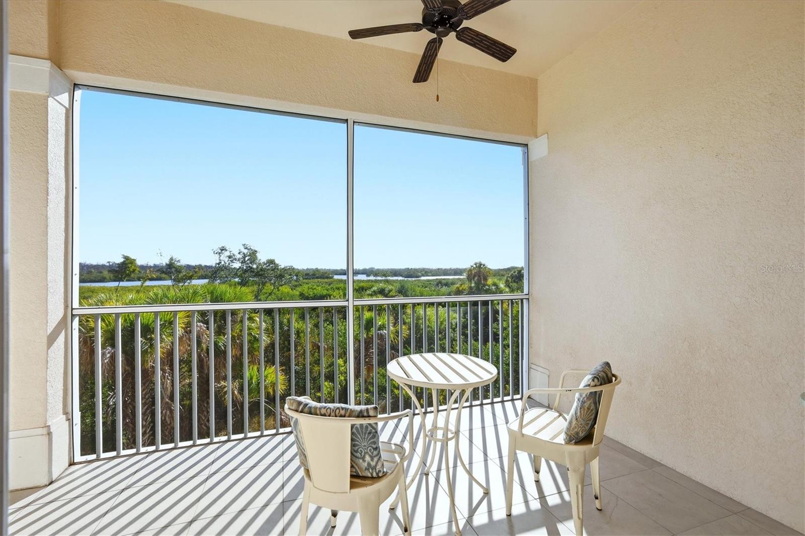 Image 29 of 64 For 10309 Coral Landings Court 100