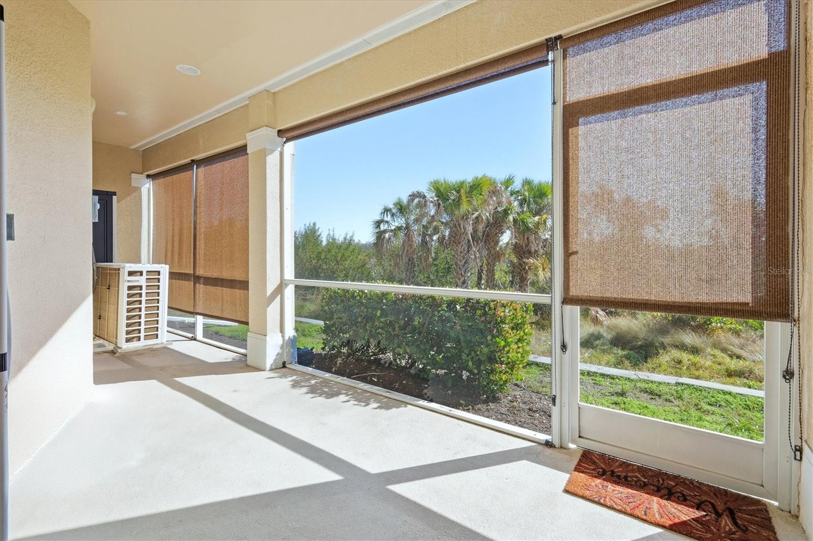 Image 32 of 64 For 10309 Coral Landings Court 100