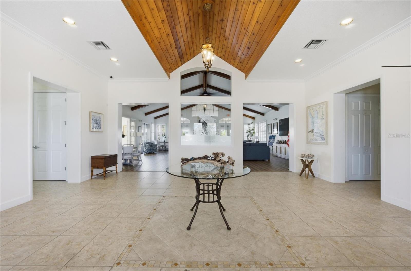 Image 40 of 64 For 10309 Coral Landings Court 100