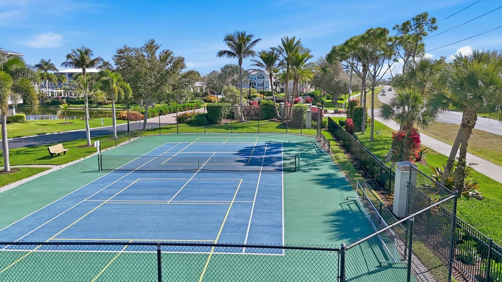 Image 49 of 64 For 10309 Coral Landings Court 100