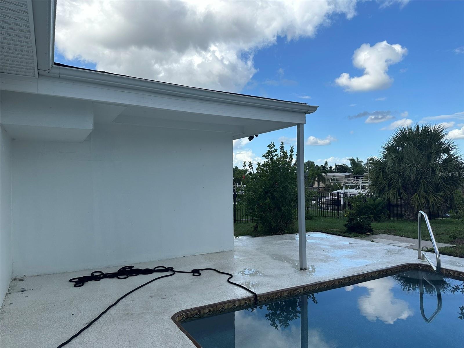 Image 26 of 37 For 135 Godfrey Avenue Ne