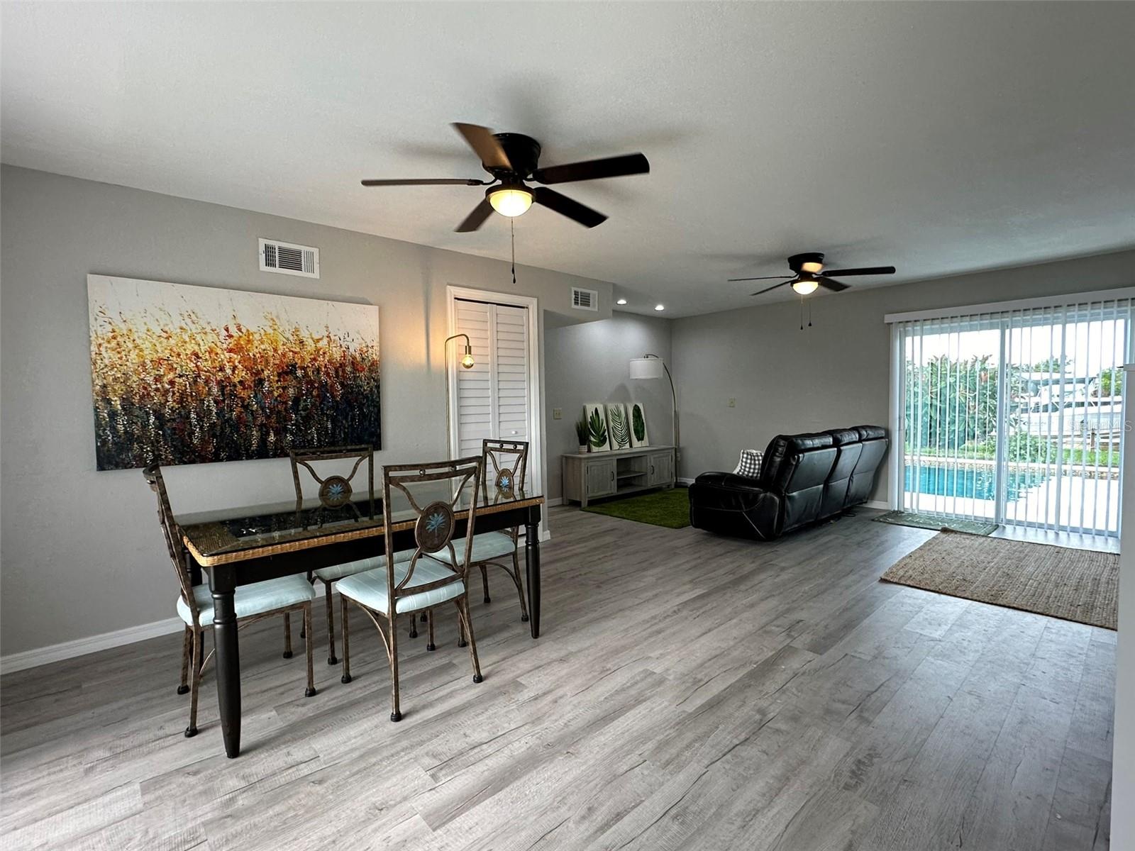 Image 3 of 37 For 135 Godfrey Avenue Ne