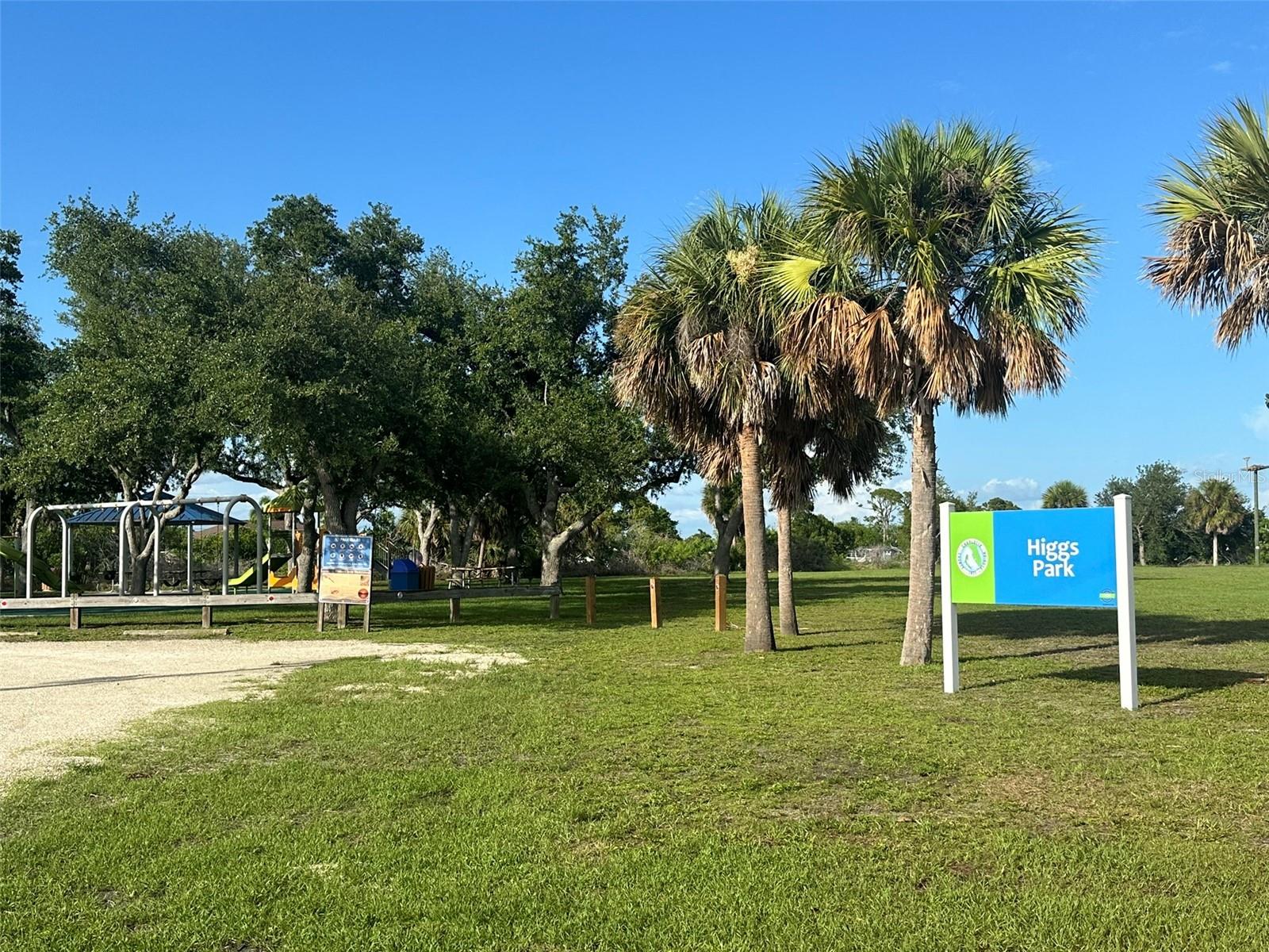 Image 32 of 37 For 135 Godfrey Avenue Ne