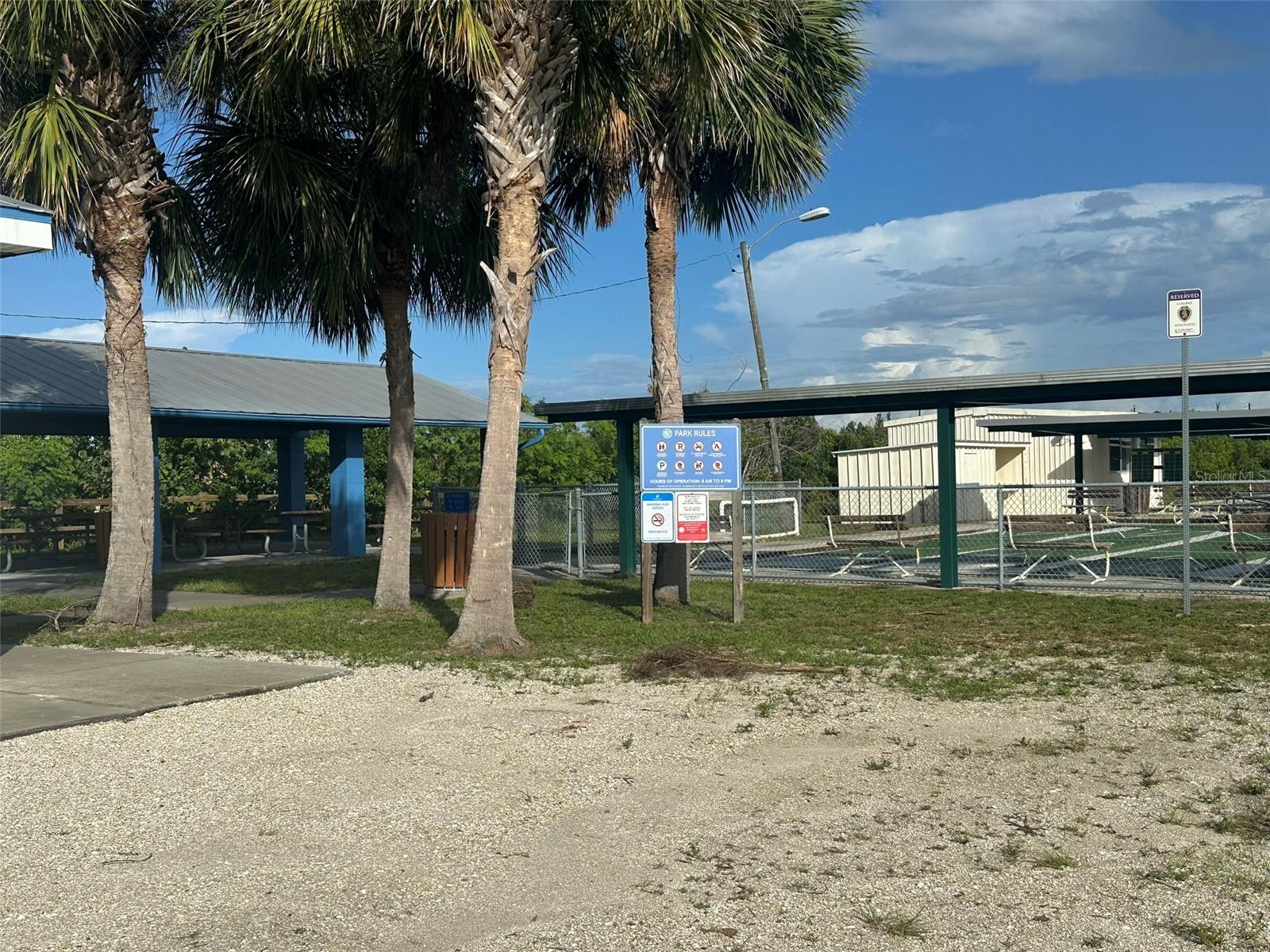 Image 34 of 37 For 135 Godfrey Avenue Ne