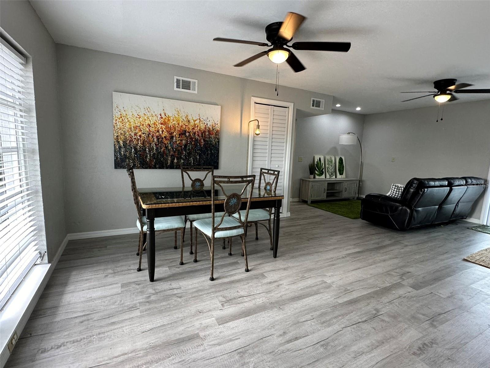 Image 6 of 37 For 135 Godfrey Avenue Ne