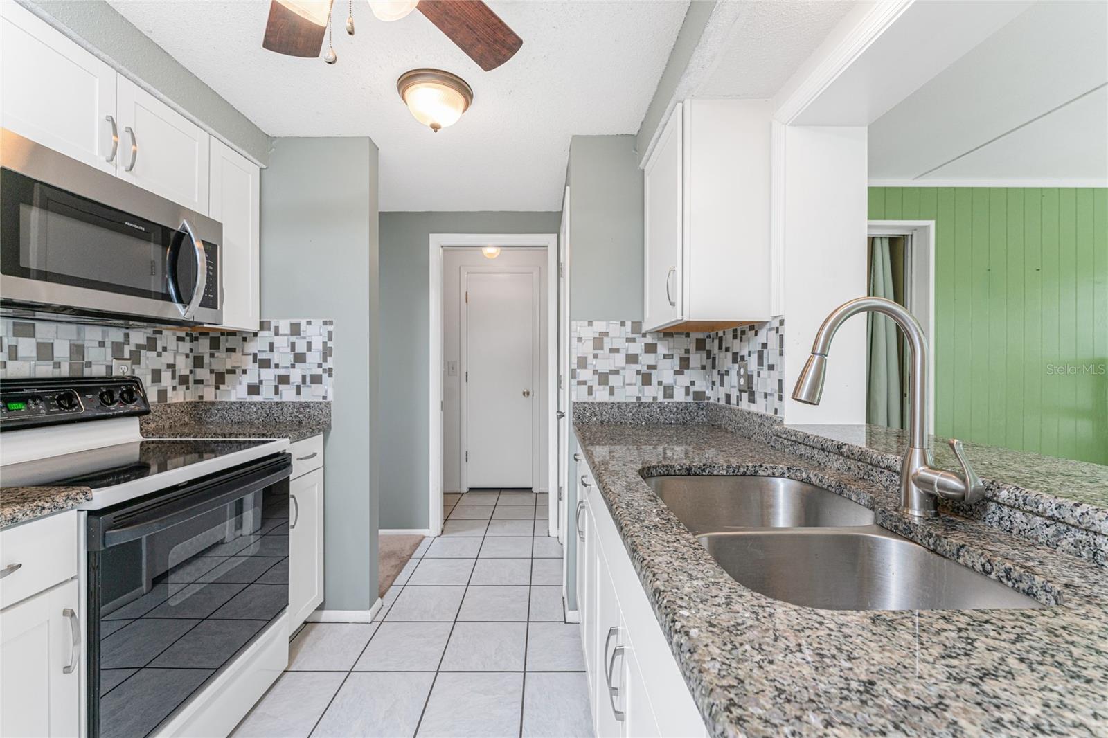 Image 15 of 58 For 1365 De Prie Road