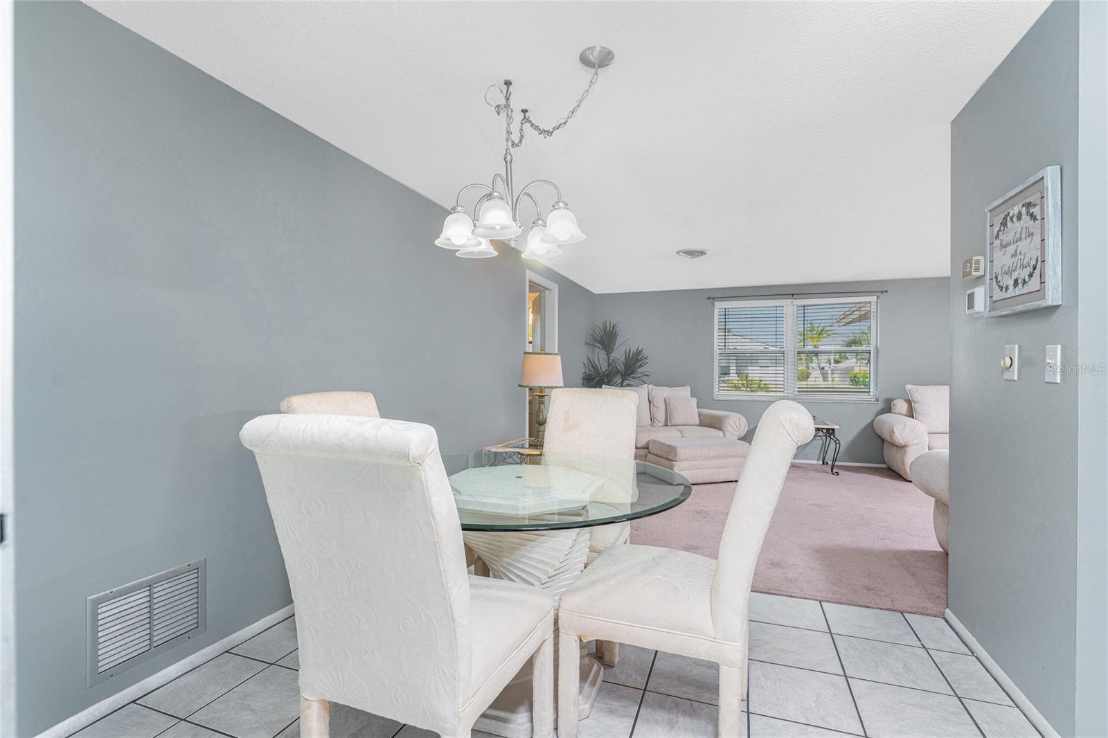 Image 19 of 58 For 1365 De Prie Road