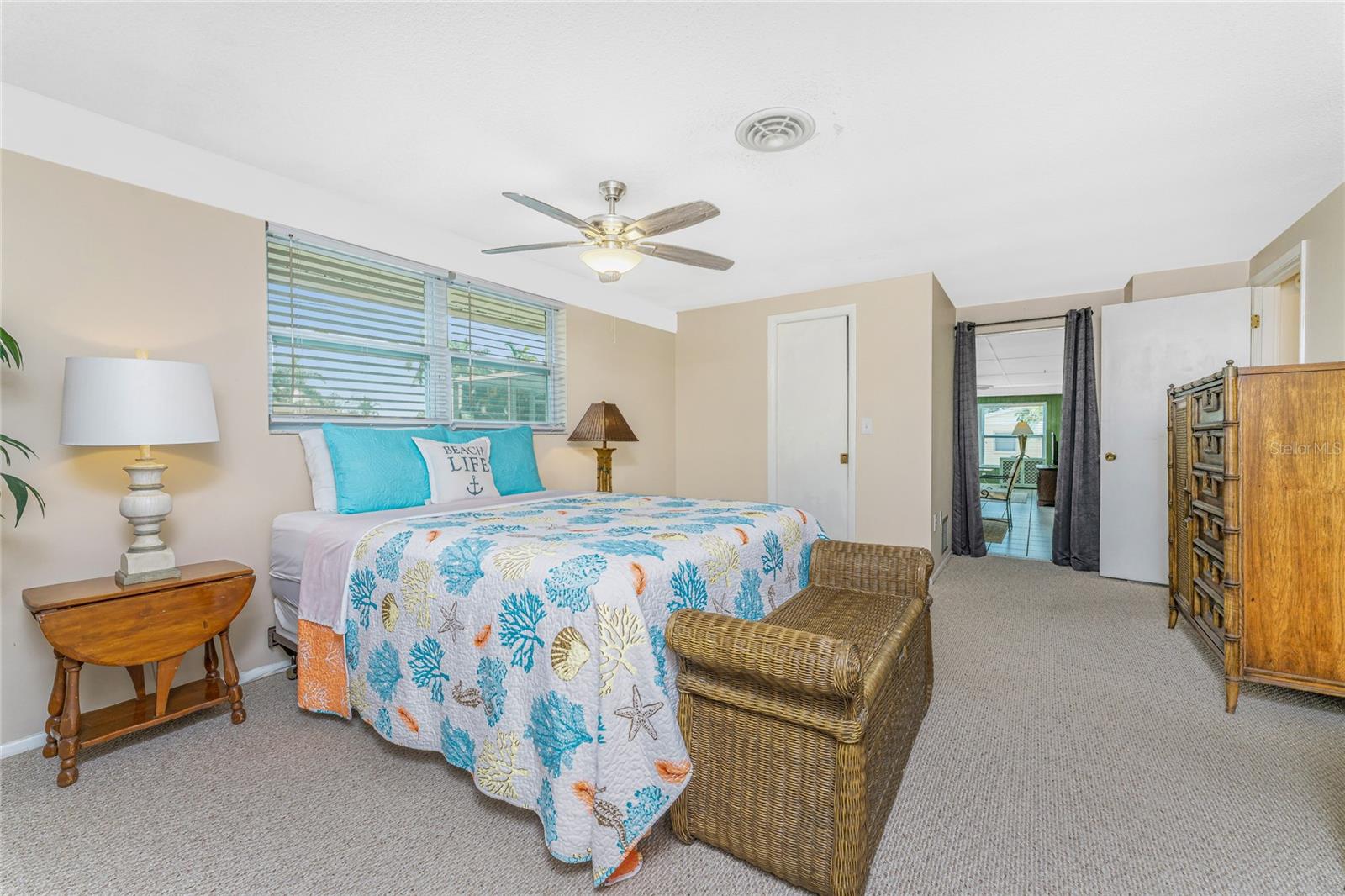 Image 24 of 58 For 1365 De Prie Road