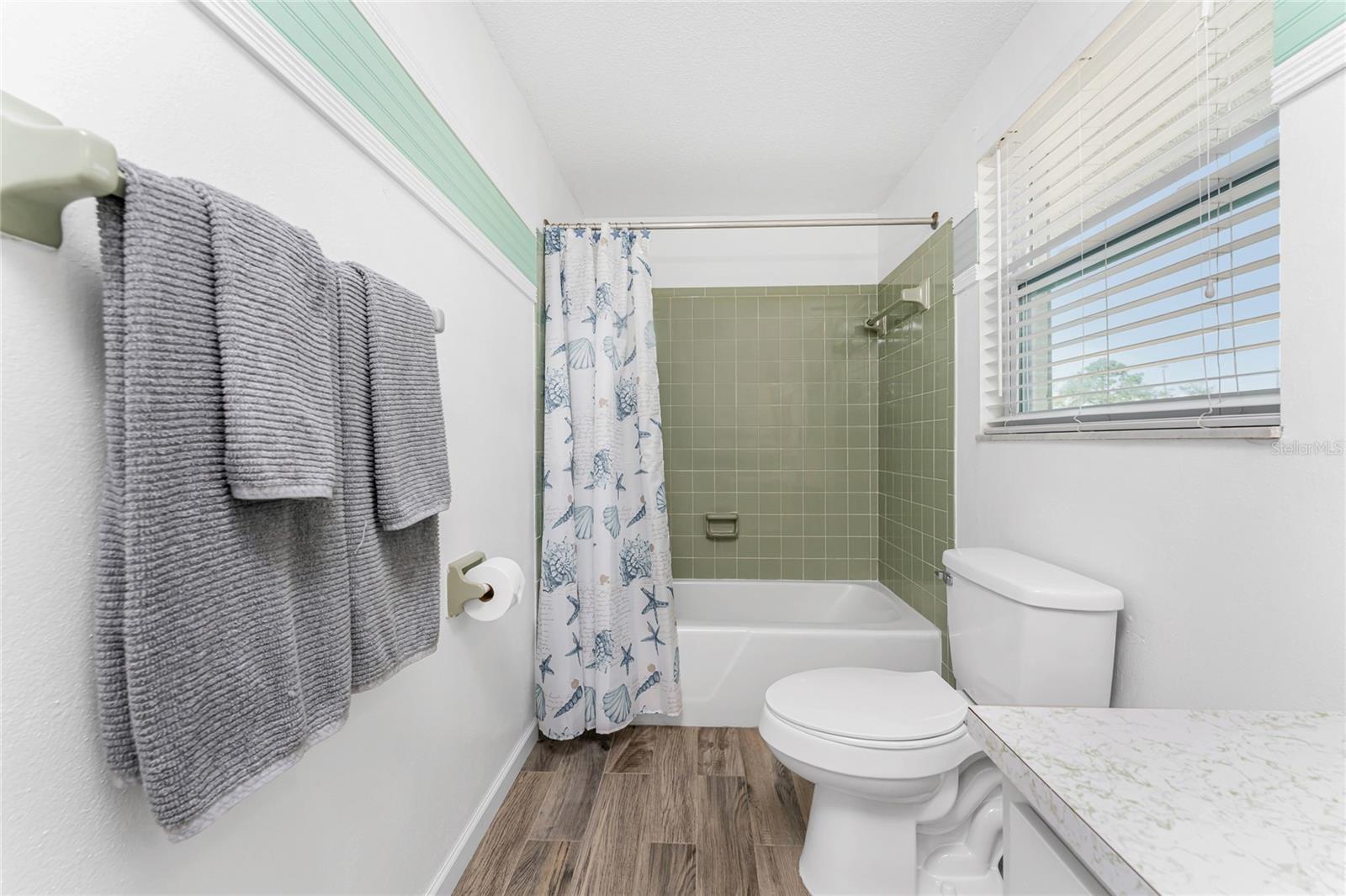 Image 30 of 58 For 1365 De Prie Road