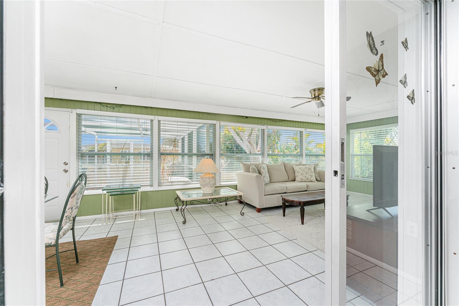 Image 33 of 58 For 1365 De Prie Road