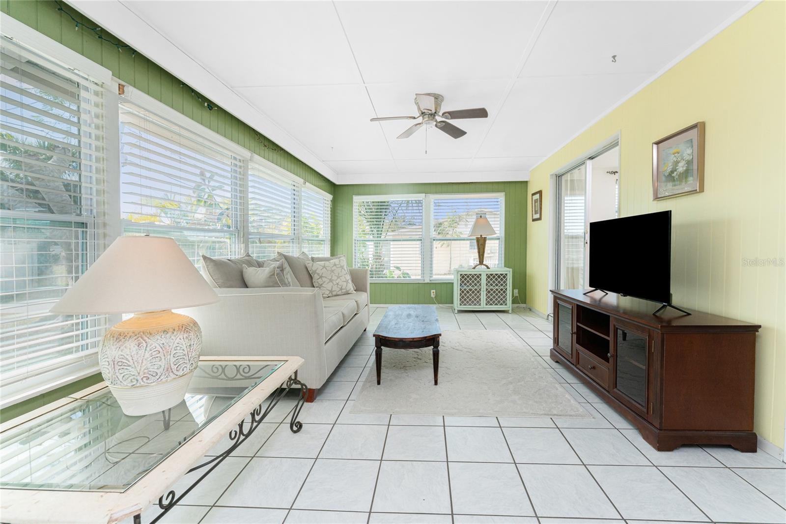 Image 35 of 58 For 1365 De Prie Road