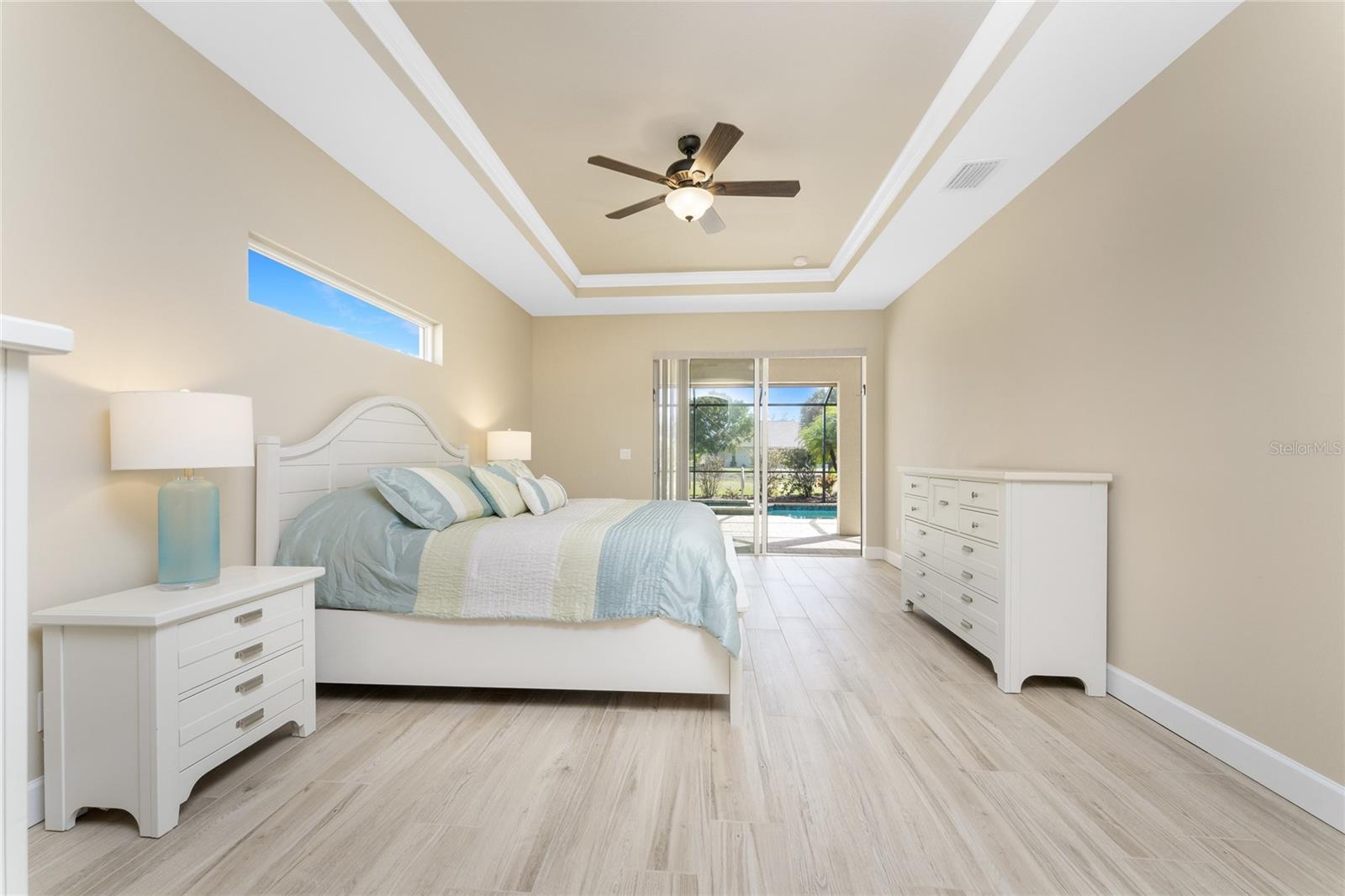 Image 24 of 65 For 250 Rotonda Boulevard N