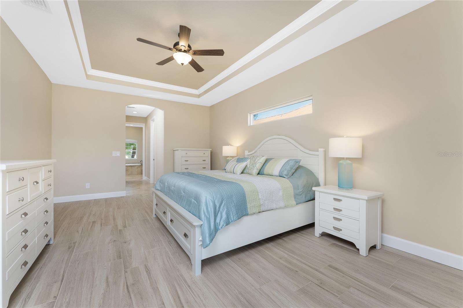 Image 25 of 65 For 250 Rotonda Boulevard N