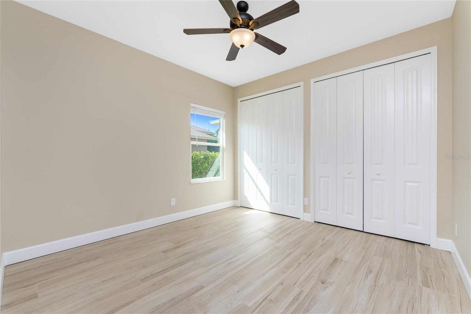 Image 34 of 65 For 250 Rotonda Boulevard N