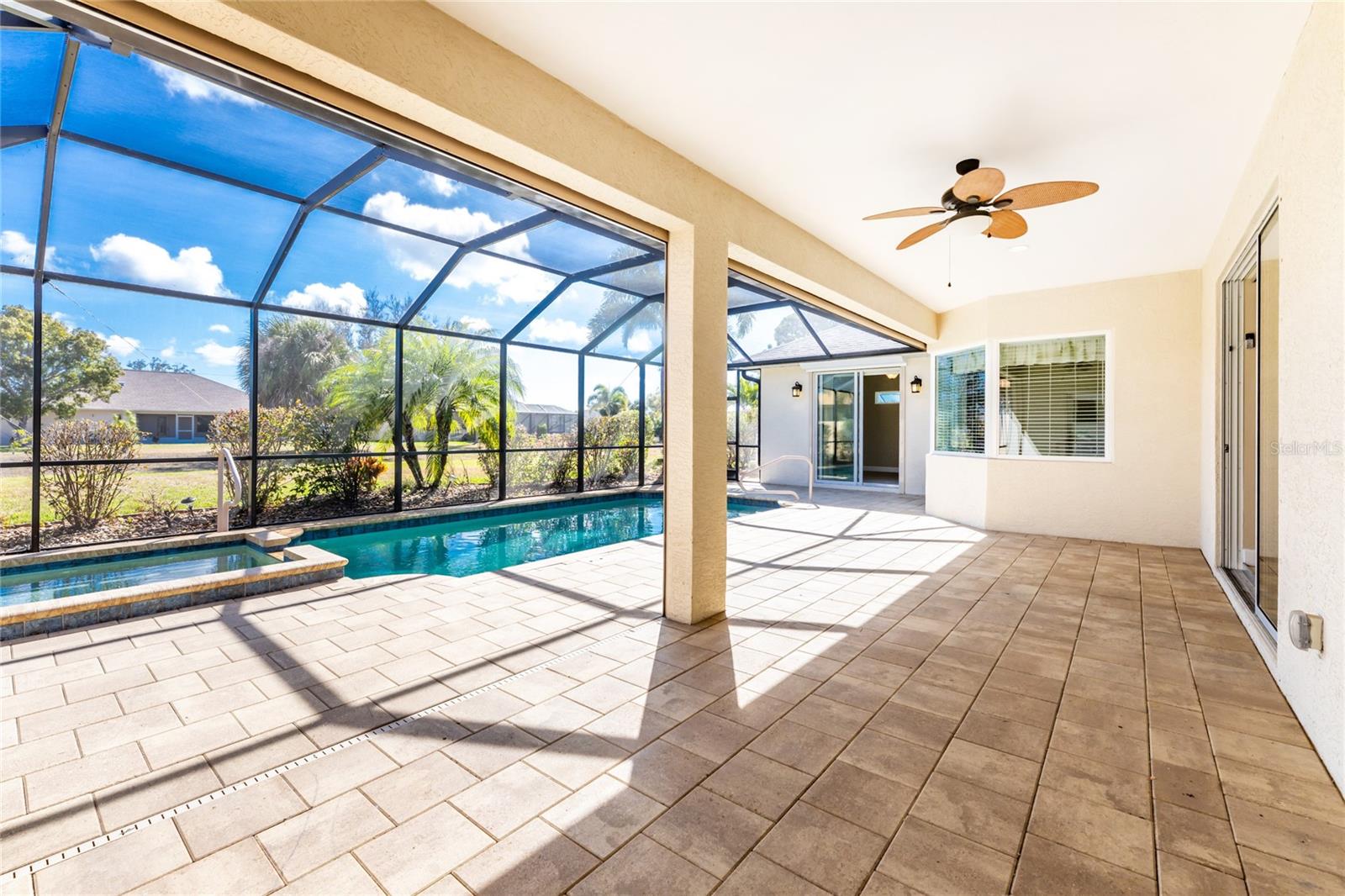 Image 45 of 65 For 250 Rotonda Boulevard N