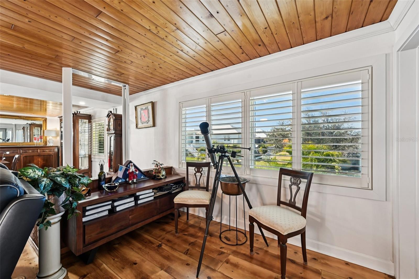 Image 13 of 64 For 10467 Sherman Street